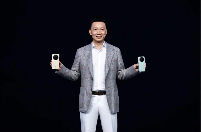 وحش هونر الجديد في مواجهة الكبار: سعر ومواصفات Honor Magic 8 Pro بكاميرا خرافية وأداء صاروخي 1 وحش هونر الجديد في مواجهة الكبار: سعر ومواصفات Honor Magic 8 Pro بكاميرا خرافية وأداء صاروخي